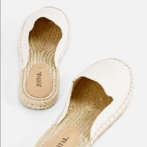 Neena Sandles by JustFab - Brand New!